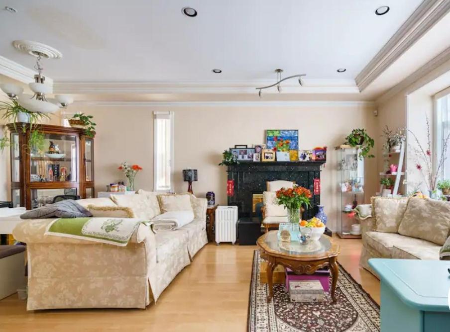 Helen'S House / Close To Skytrain And Airport Ванкувър Екстериор снимка
