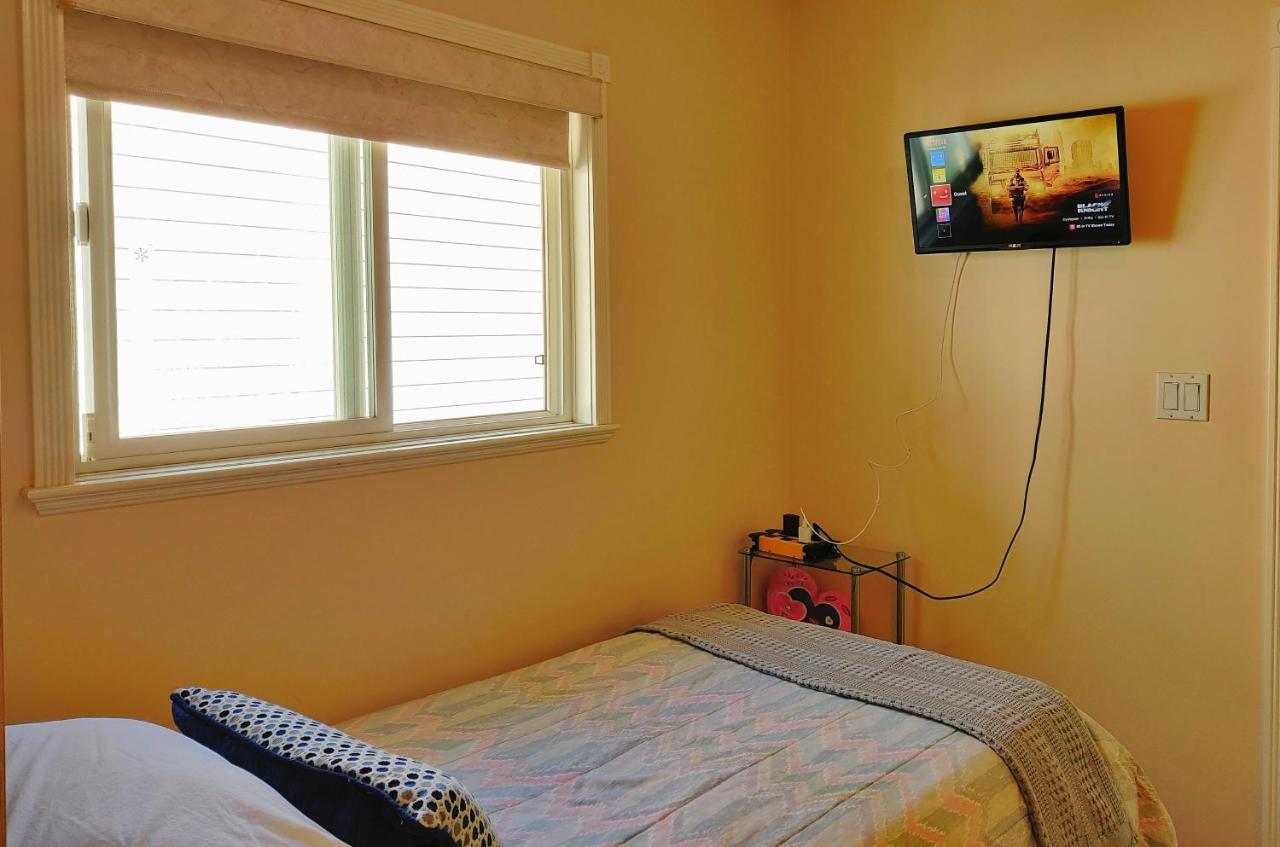 Helen'S House / Close To Skytrain And Airport Ванкувър Екстериор снимка